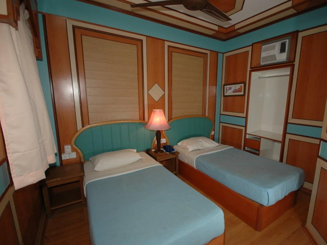 Shari La Island Resort Kampong Pasir Hantu Exterior foto