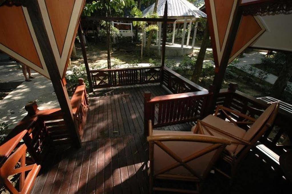 Shari La Island Resort Kampong Pasir Hantu Exterior foto